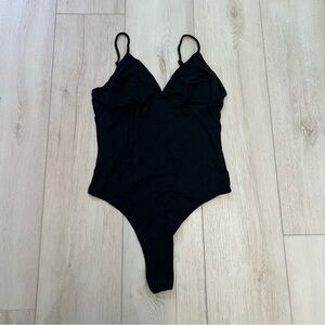 Reformation V Neck Bodysuit Size Medium